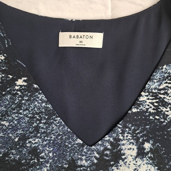 Aritzia Babaton Murphy Blouse - Blue and White XS - Picture 2 of 3